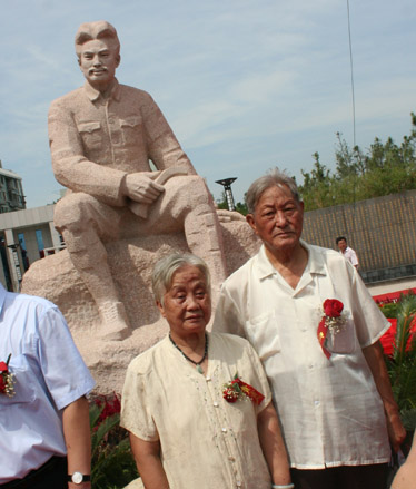 ��־������Ů�����?���ط�־����ô������