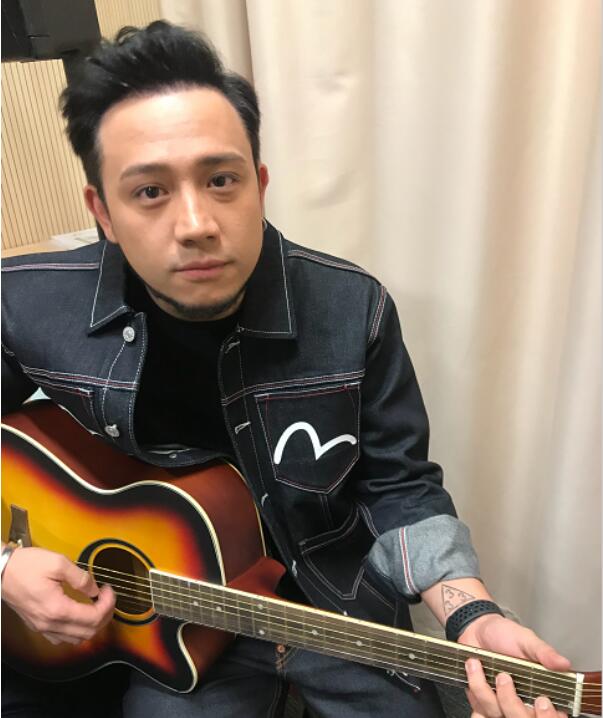 ���º��twin��ô�� �а��twinsҪ˵�ټ���