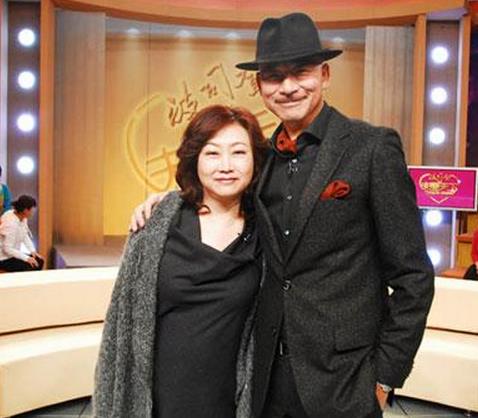 男演员林栋甫年轻照片大放送 邢淞岚漂亮贤惠女儿像妈妈