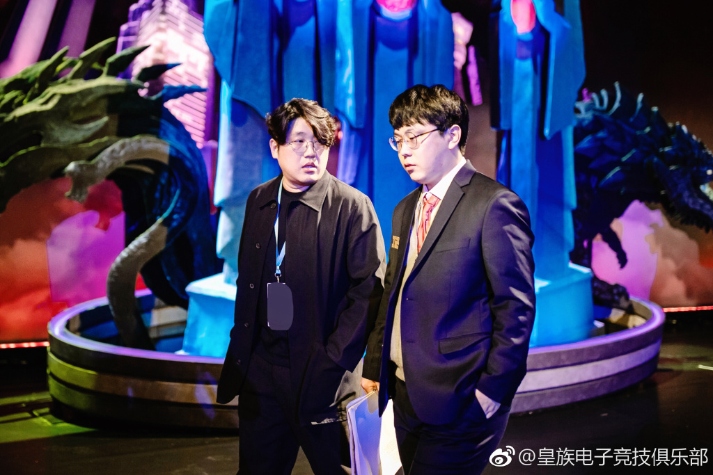 RNG���ϰ��ǰ����� rng�Ľ�����˭