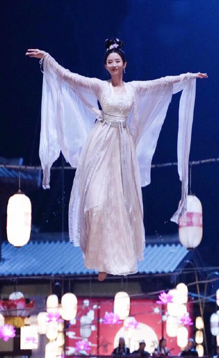 ׸�������������ĵ�һ�� ������ʲôʱ���յ�