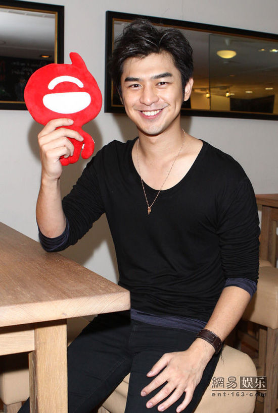 �°���ϲ��ʲô��Ů�� �°��ص�����Ů����˭