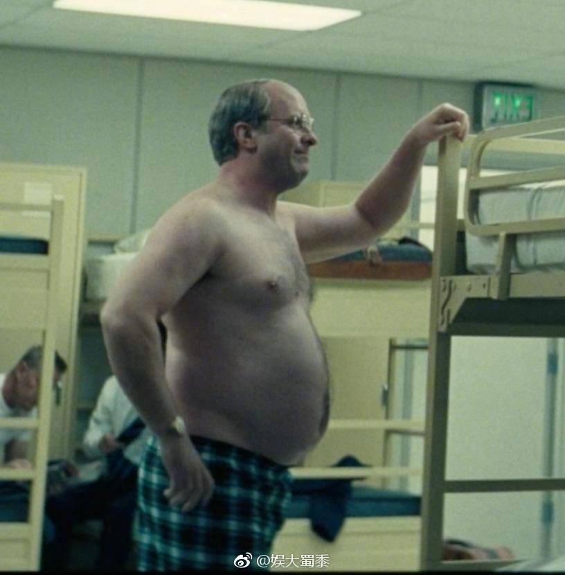 ����˹�ٰ�������Ϊ��Ϸ���ʱ�����Ƭ�Ա� ��ϧ��˹����������