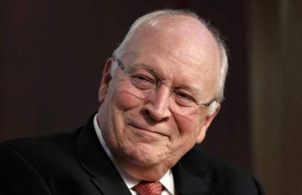 ����˹�ٰ�������Ϊ��Ϸ���ʱ�����Ƭ�Ա� ��ϧ��˹����������