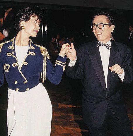 ��۵�һ��Ů����������ʱ��Ƭ ������������Ƭ�ع�