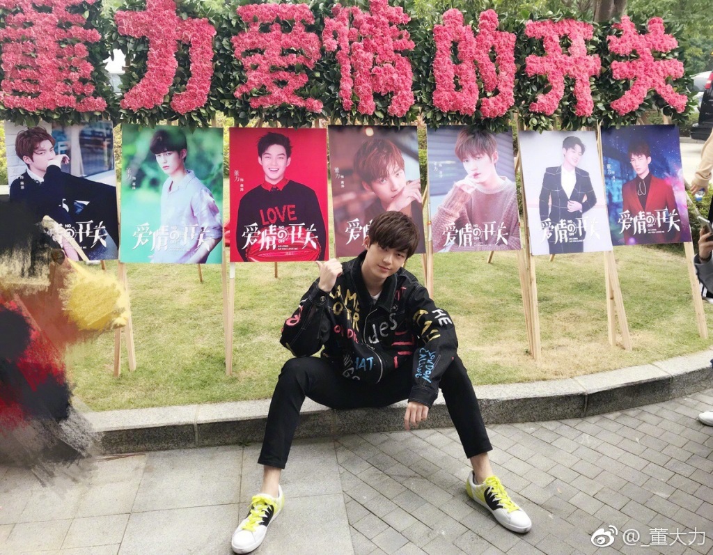 ����Ϊʲô���۽�����Ȧ �����ٺͶ�����ϵ��״���