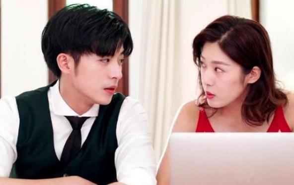 ��˫�쿪Ƹ��ʲô��ϵ �����ڵ���������˭