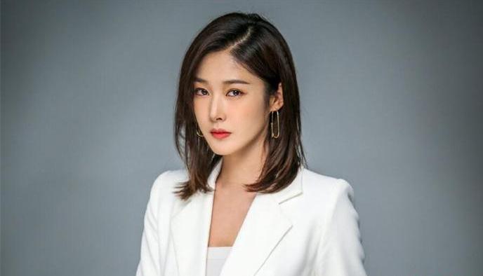 ��˫�쿪Ƹ��ʲô��ϵ �����ڵ���������˭