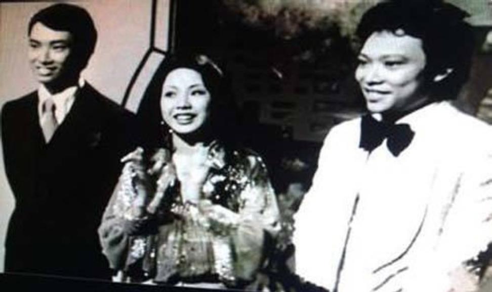 �������ձ����˰���ǧ����״ ����ǧ������ʱ��Ƭ��ͼ