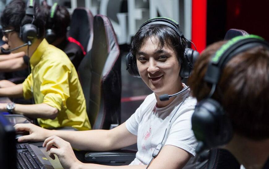 С�Ǻ͵�ʦ������Ƶ��ô���� ����˼���ƺ�������һЩì��