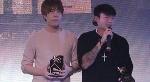 С�Ǻ͵�ʦ������Ƶ��ô���� ����˼���ƺ�������һЩì��