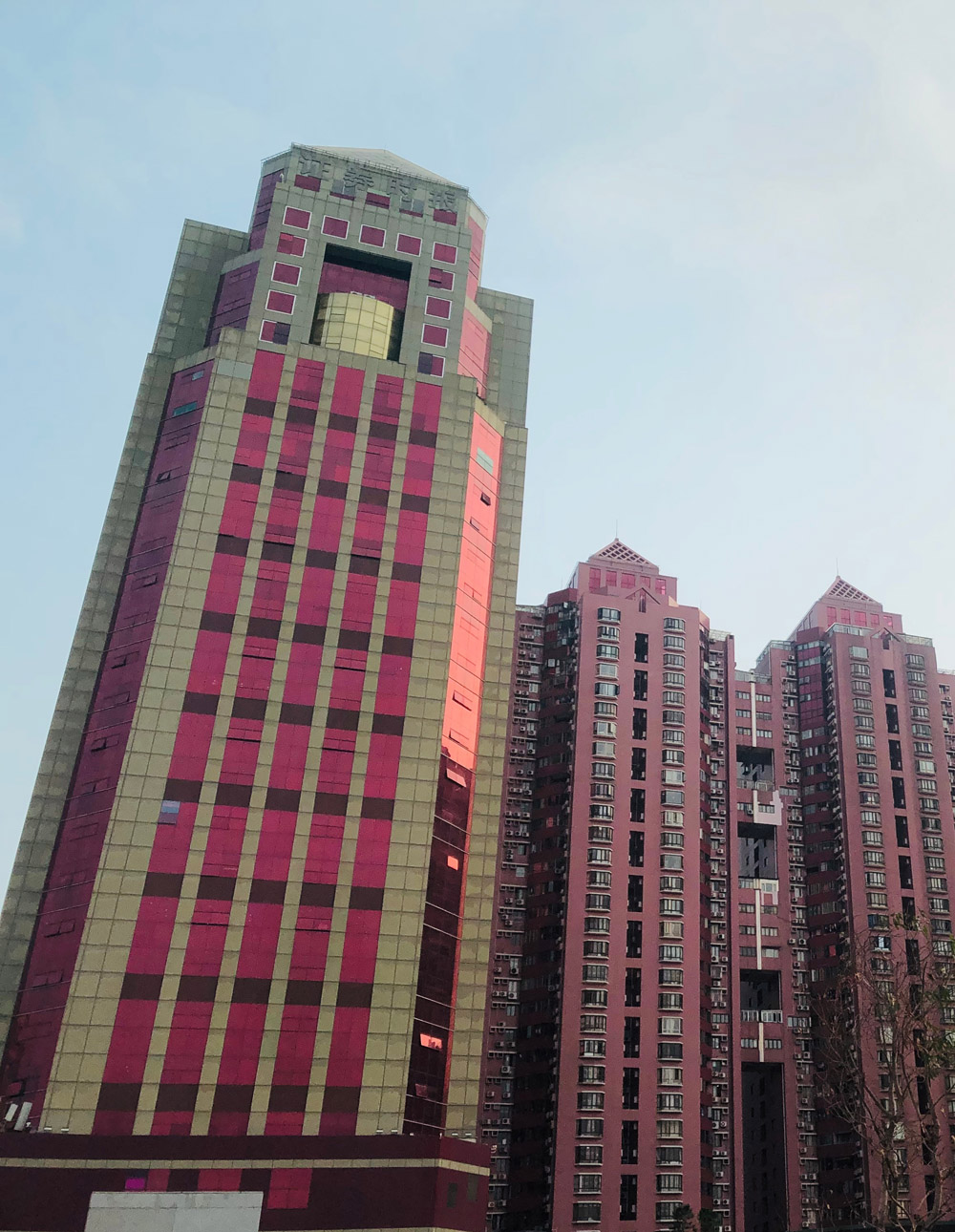 传说深圳中银大厦灵异事件 21楼发生了啥灵异事件