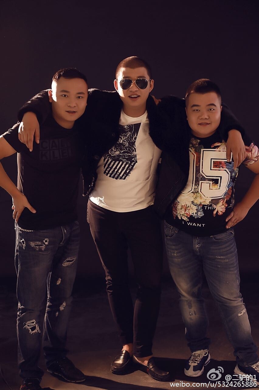 ��¿��Ԫ�����۶��ٸ��� ��һ�������ж���