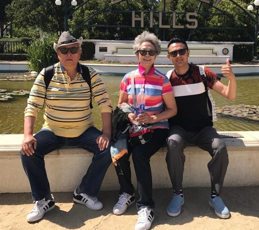 ӡС�츸�������� ʲô��֢ȥ����