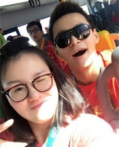 ��԰��΢��˵�����¼� ���˵Ĺ�ϵ��Ϊ���黰��