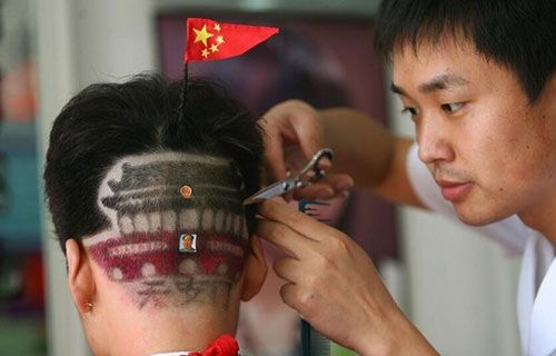 为什么理发师都叫托尼tony 理发师需要什么证书吗