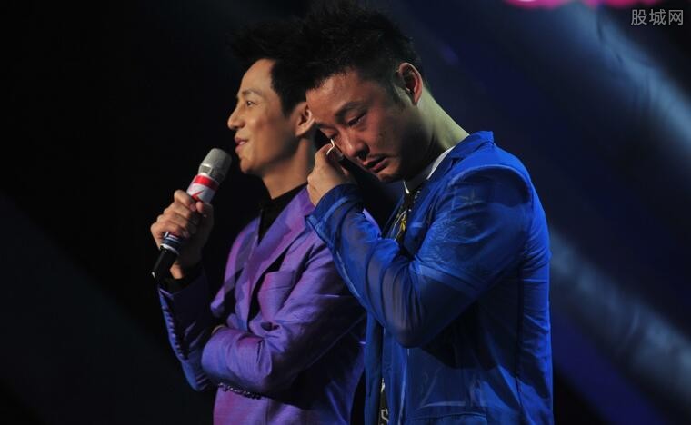 罗大佑为什么骂曾一鸣、陈奕迅 罗大佑有几任老婆多少子女