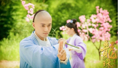 é�ӿ�������� ��������������ļٵ�