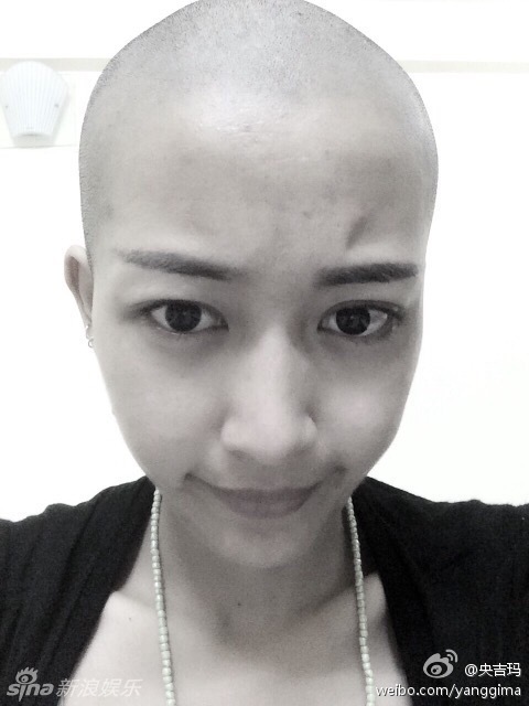 �뼪��Ϊʲô���ͷ �뼪���Ϲ�lee��Ƭ���