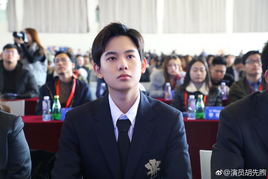 ������Ϊʲôû�ϱ�Ӱ �������Ů�ѵ�׿Сʱ�����ʶ��