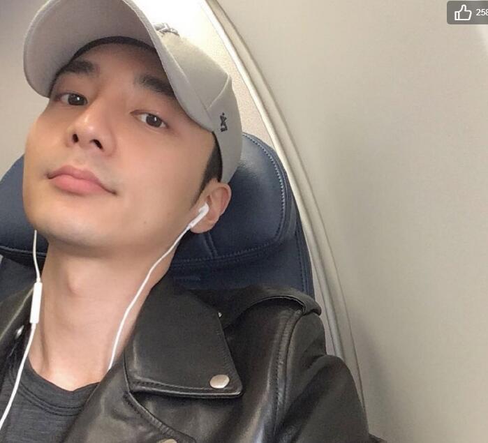 Roy Kim������ô��ô�� Roy Kim�������ĸ�̫��׼��