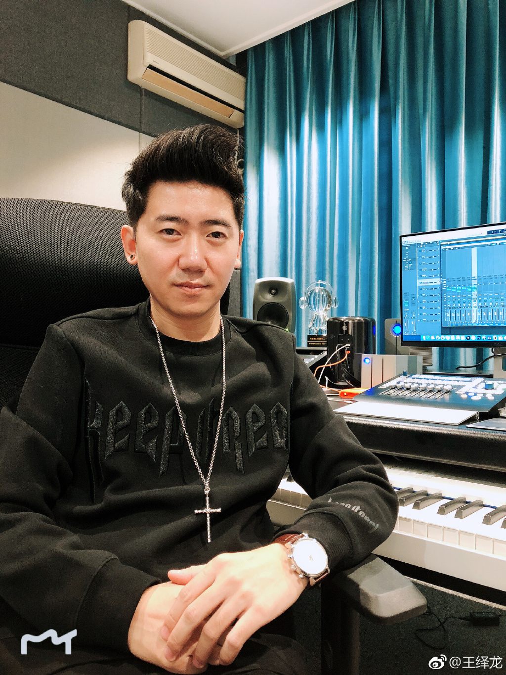 王绎龙为什么叫土嗨之王 他为什么不发歌了不火了