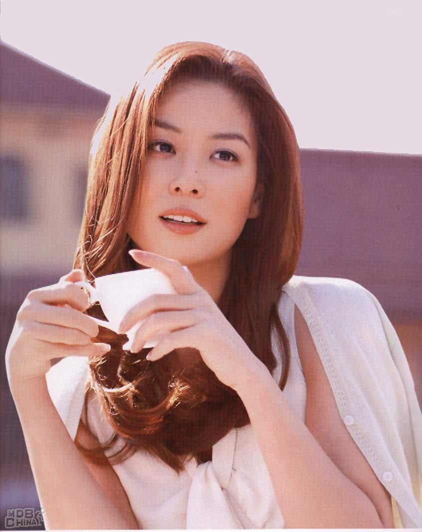 高素荣高贤廷什么关系 她们两个是不是姐妹呢