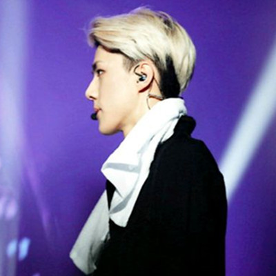 ����ѫ��˭ ����������Ƿ���˧����