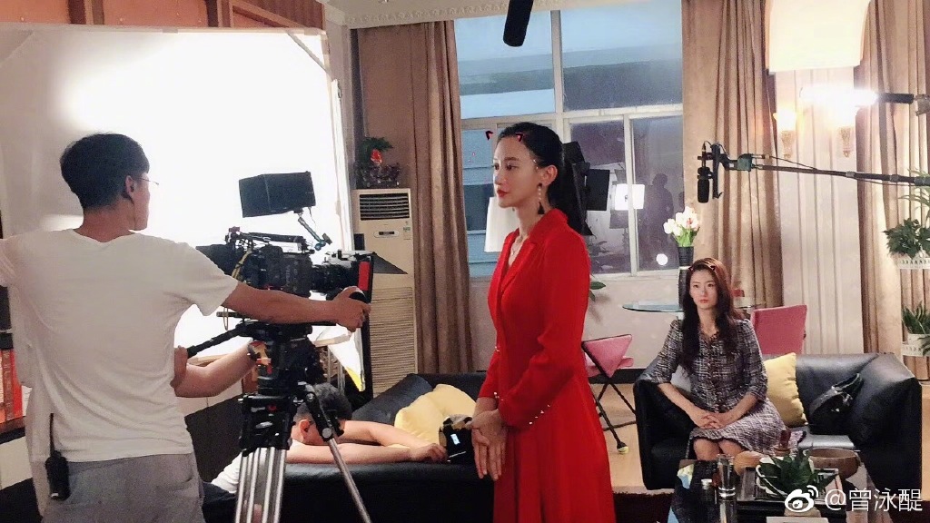 ��ô���ڲ�����Ӿ���� ��Ӿ������˸ʲô��ϵ