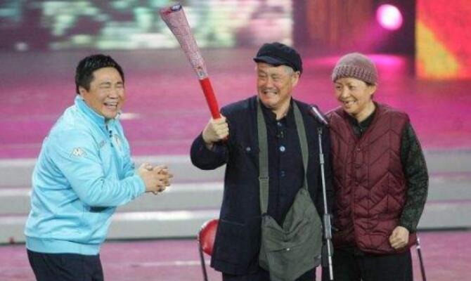 �����������Ǻ�˭һ���� �����Ǻڵ���������ʲô��˾