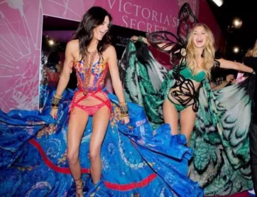 �ϴ����ղ��Ϊʲô�п϶� �϶���gigi��Ŀ�ɳ��ԭ����ɶ