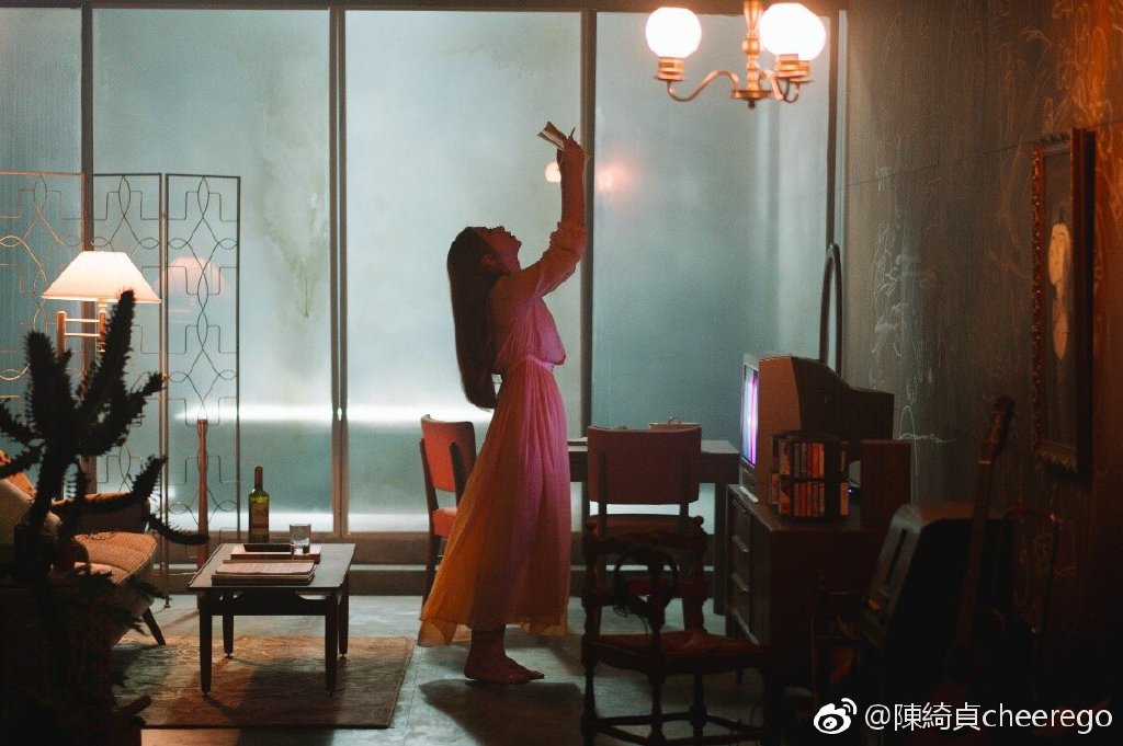 �����Ϊʲô�г�װװ �����������