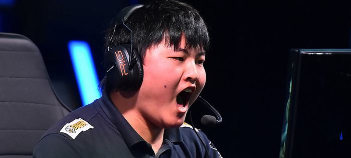 UziΪʲô�п�С�� UziŮ���Ѱ�������ָ����Ƭ