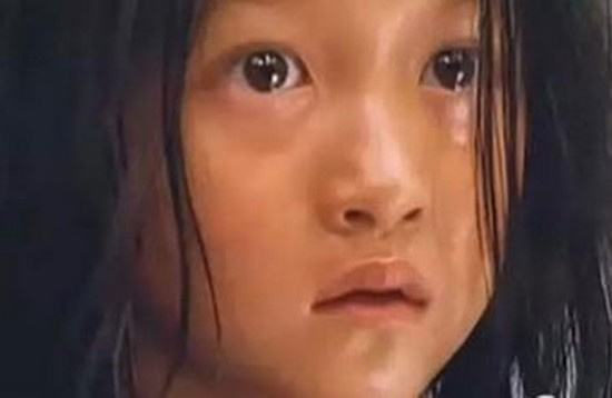 ����ͮ�����Ů���������� ����ͮ���ؿڲ��ع���Ƭ