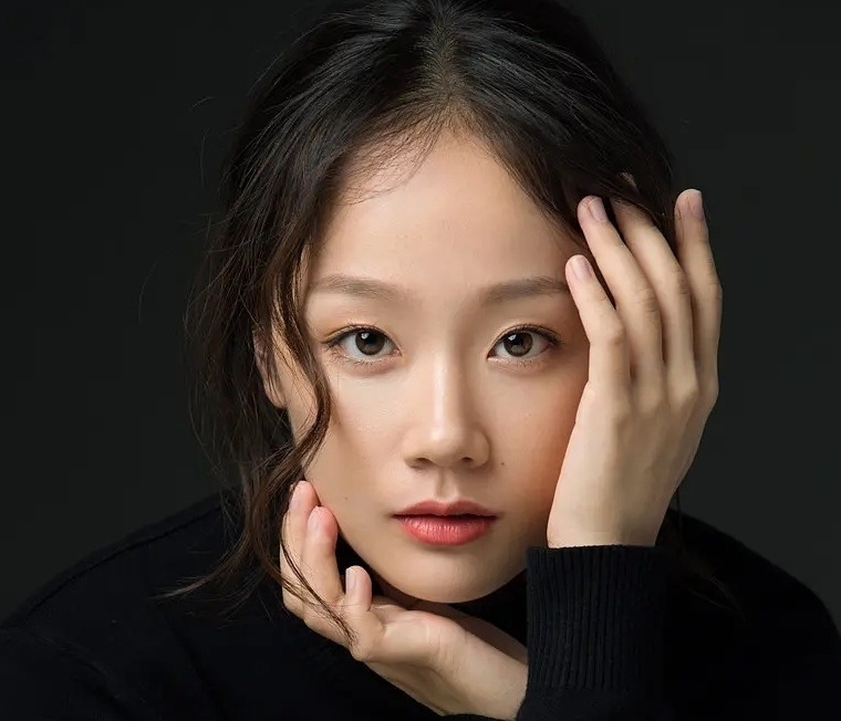 张歆怡是张艺谋什么人 她是谋女郎吗