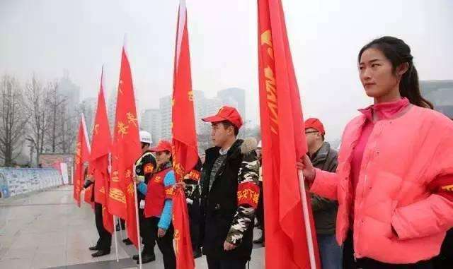 �����������Ǹ������� �ܶ����Ƕ�ס�ڳ�����