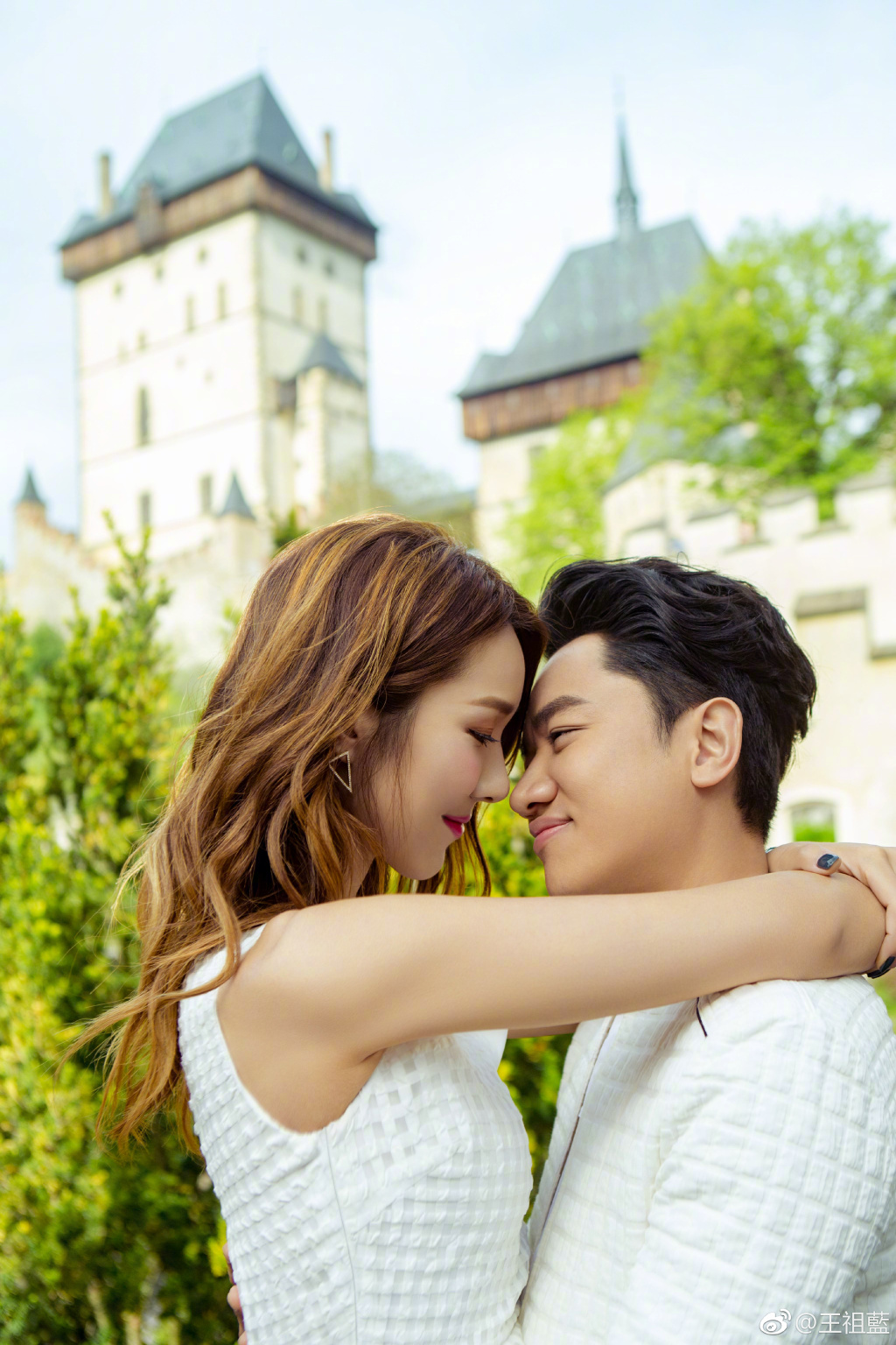 ���������Ա������Ǽٵ� ��������ǰ̸�˼�������