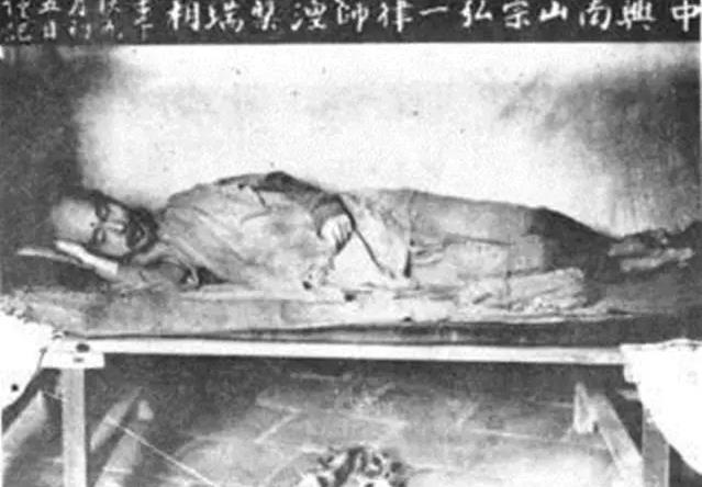 ��һ��ʦ����ͬ��������ʱ�����Ƭ ���ձ�������ƬҲ����