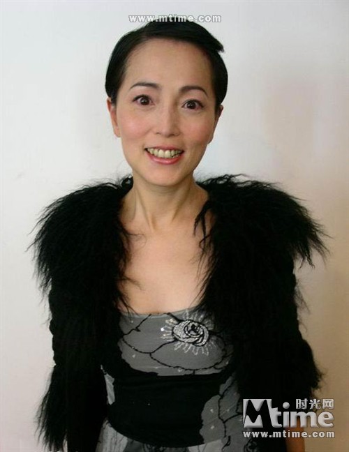 苑琼丹现在的老公是谁 苑琼丹为什么不生孩子