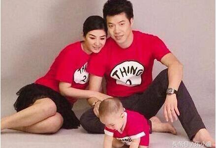 ���Ⱥͻ�˼��֮�䷢����ʲô ����Ů��Ϊʲô��ô��