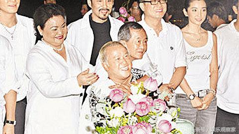 ̩����������˭ ������Ϊʲô������Ȧ����׷��