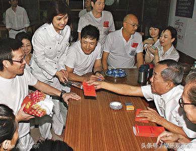 ̩����������˭ ������Ϊʲô������Ȧ����׷��