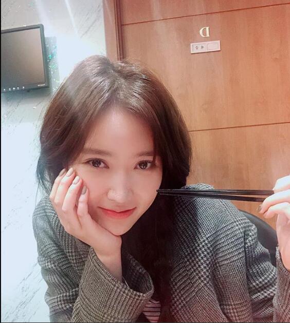 ��������Ӻܹ� ����ǰ��Ա���Ƭ