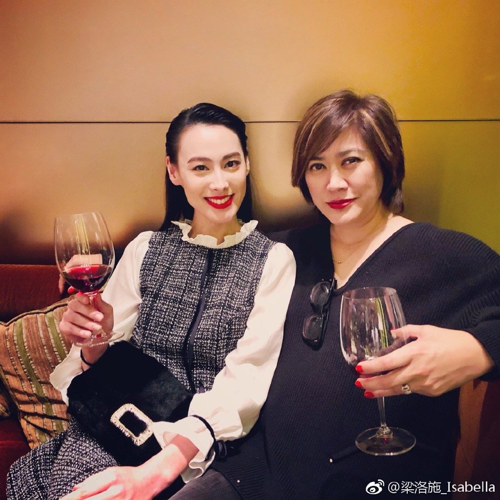 梁洛施现状生活怎样 梁洛施丢尽李家的脸是怎么回事