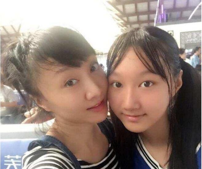 �Ʒ�ǰ�޸��µ������� �Ʒ�2��������˭����