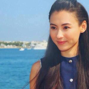 张柏芝陈冠希合照 张柏芝或许是忘了艳照门的阴霾了