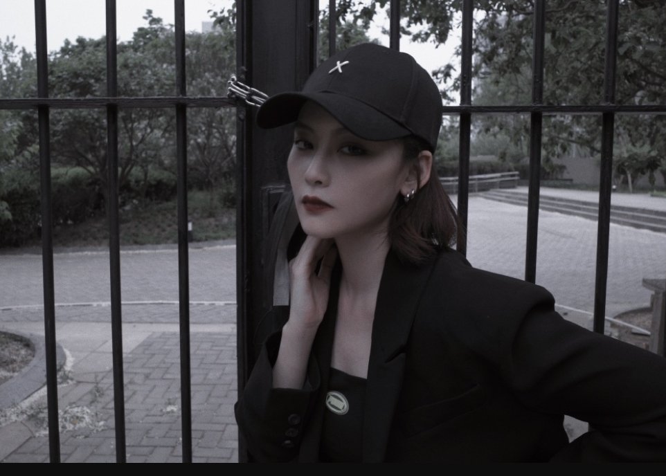 �������ж����� ��������������˭