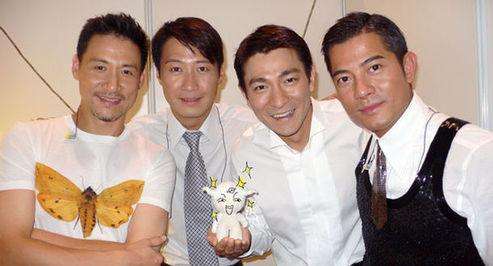 �Ĵ����������ĸ����� �Ĵ����Ů���������ĸ�