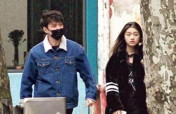 ����ǰ���Ѷ���˭�з��ܷ��� ����ͬѧ���¶�Ĥ�������