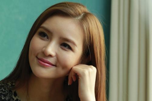 ����ά�ͻư���ʲô��ϵ���ֵ��� ʢ���ǻư���Ů��